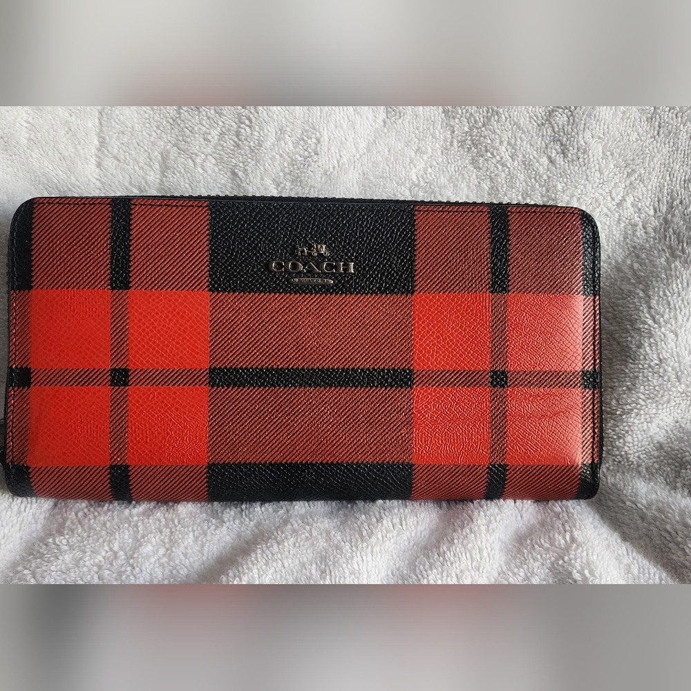 Coach wallet